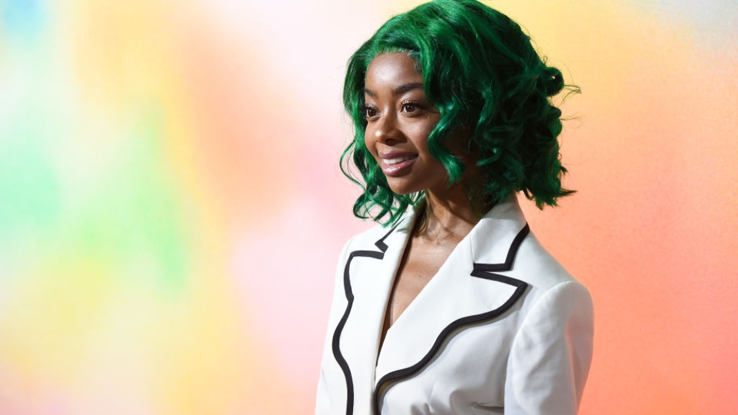 skai jackson defends colored hair at nyfw