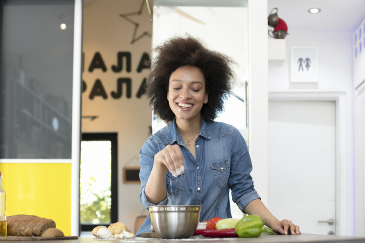 cooking at home benefits