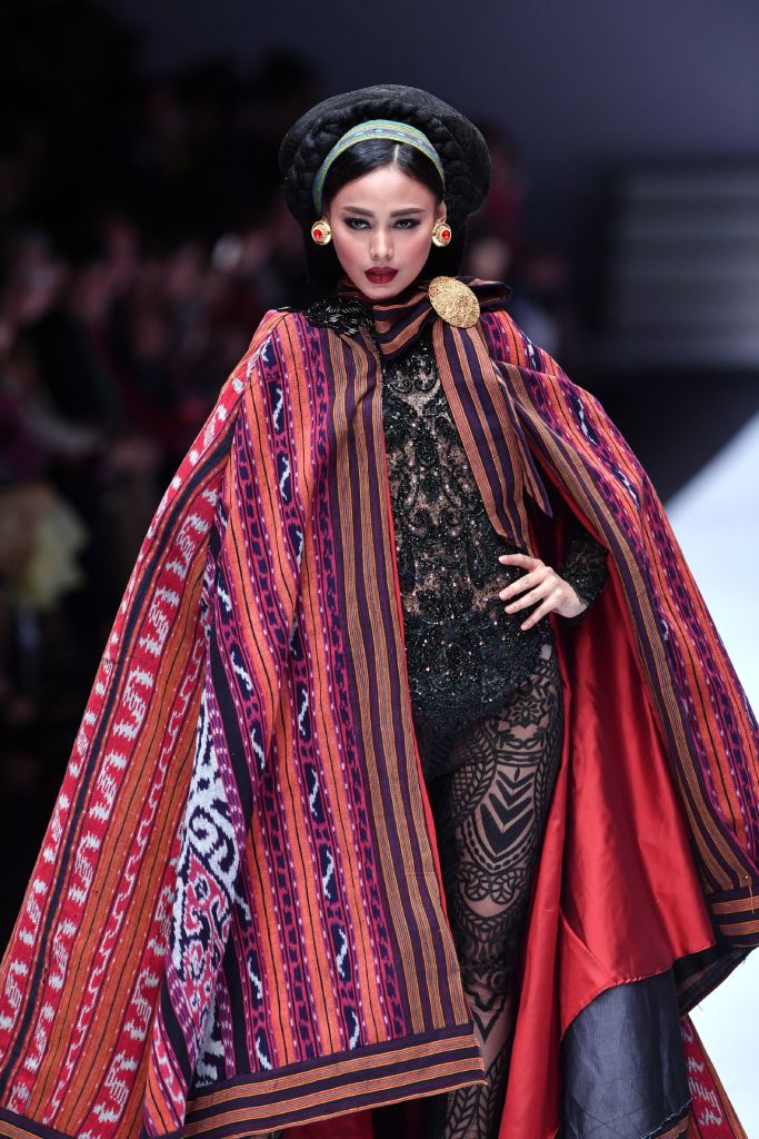 FASHION-INA-JFW-2019-AVANTIE-QUAKE