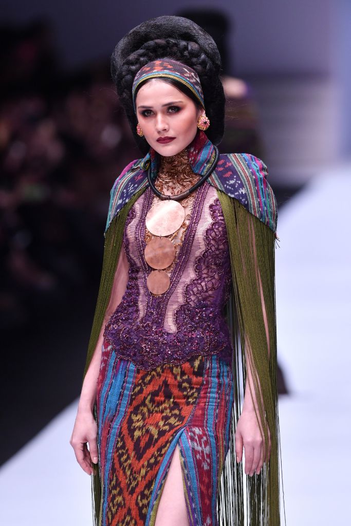 FASHION-INA-JFW-2019-AVANTIE-QUAKE