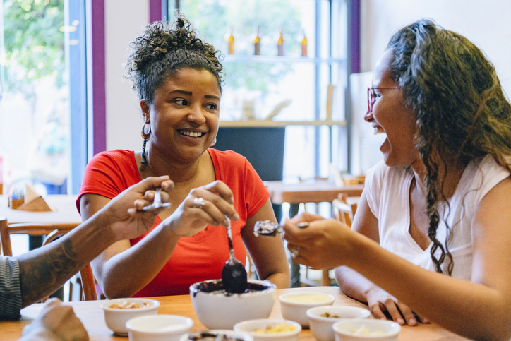 restaurant eating challenges