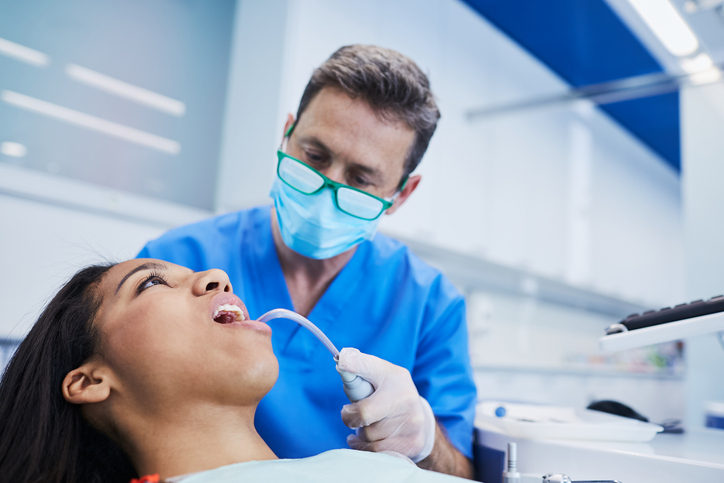 Veneer Techs Get Called Out By TikTok Amid Horror Stories