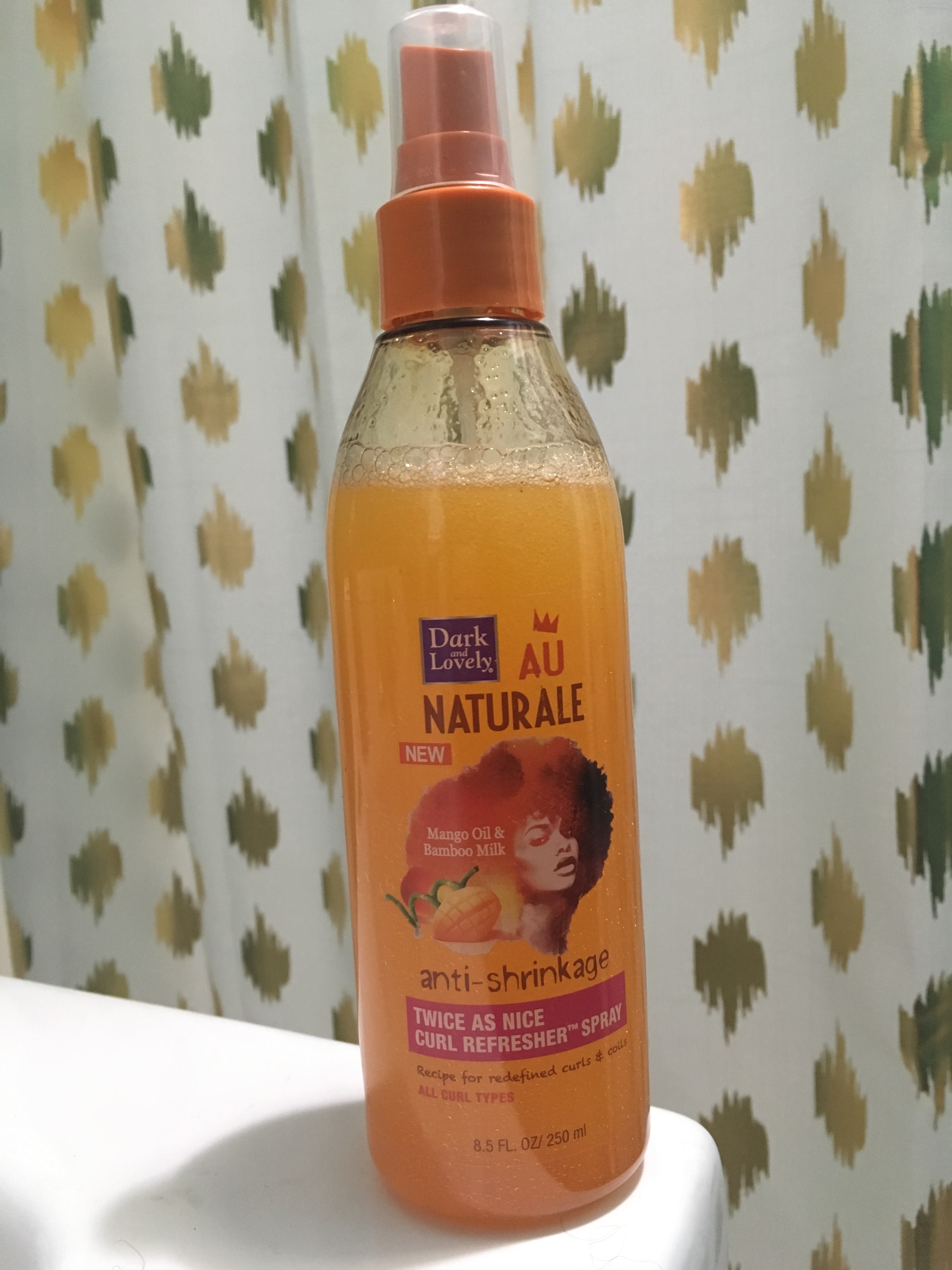 Dark And Lovely Au Naturale Anti-Shrinkage Curl Refresher Spray