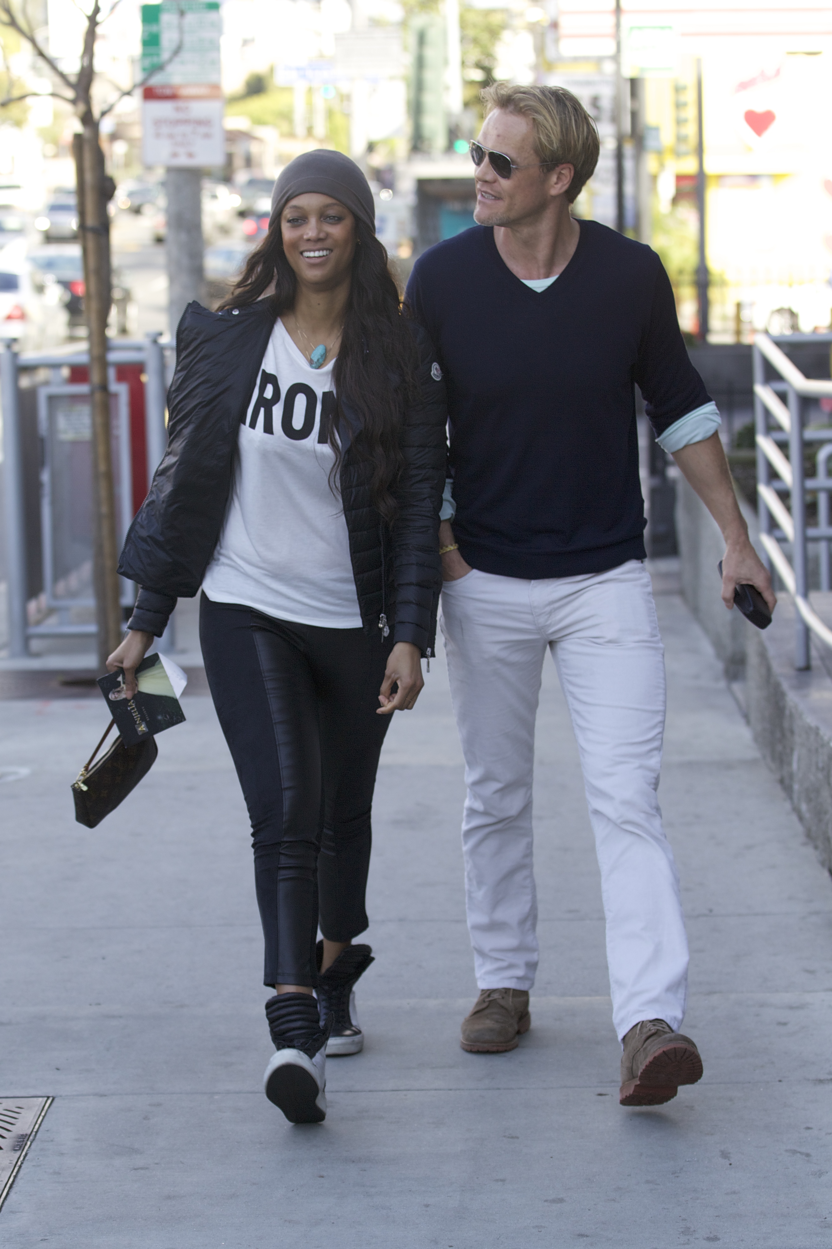 Tyra Banks and new boyfriend out for lunch