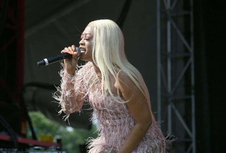 Trina Delivers Emotional Performance Just Days After Her Mom Died