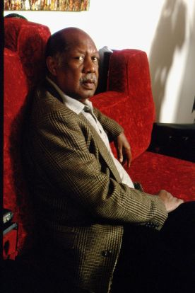ERNEST J. GAINES PUBLISHES 'PAR LA PETITE PORTE'