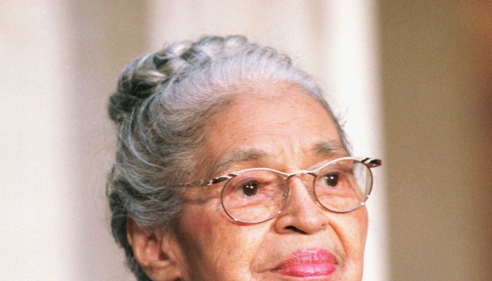 Rosa Parks gets Congressional Gold Medal