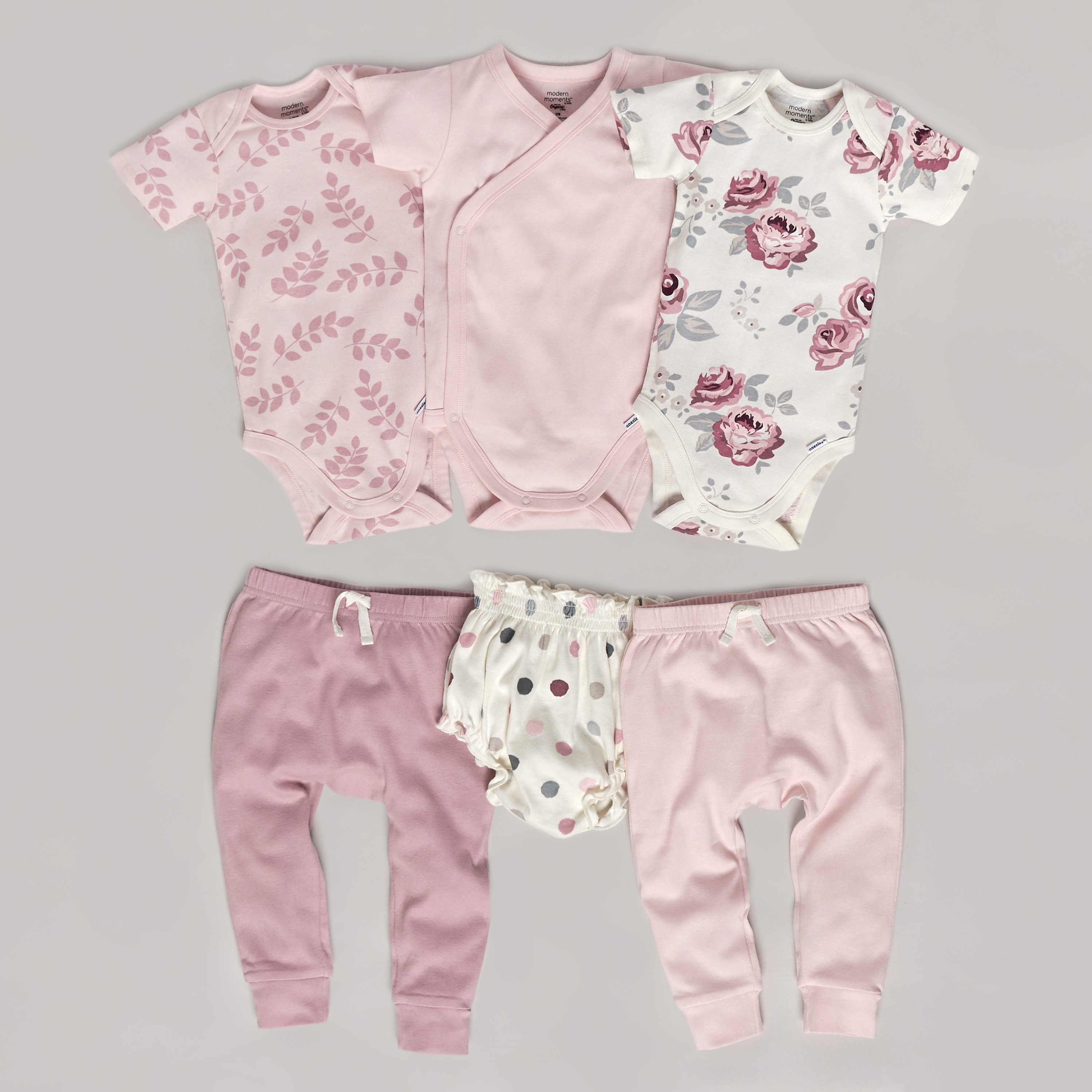 gender neutral baby clothes