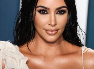 Kim Kardashian West arrives at the 2020 Vanity Fair Oscar Party held at the Wallis Annenberg Center...