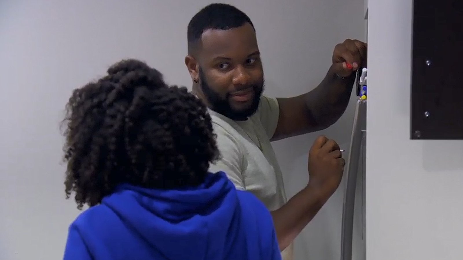 MAFS Miles Was Doing A Lot Scheduling image