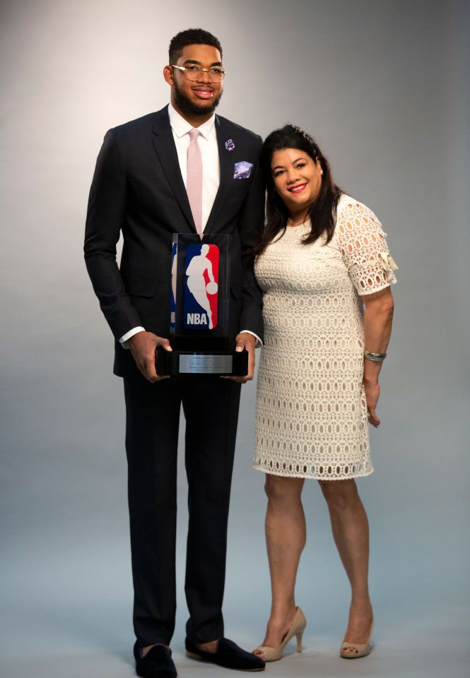 Timberwolves player Karl Anthony Towns with his family before being named rookie of the year.