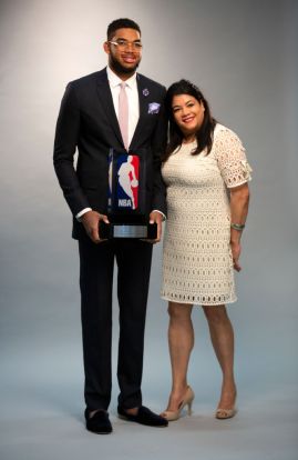 Timberwolves player Karl Anthony Towns with his family before being named rookie of the year.