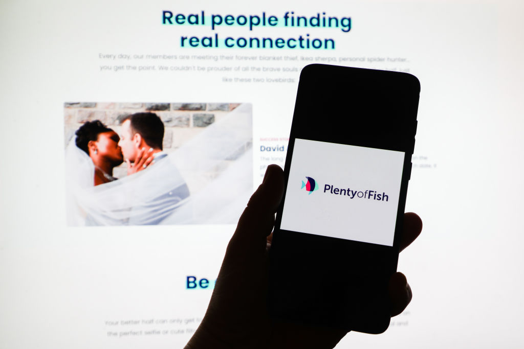 Online Dating And People Connecting Services Are In Boom