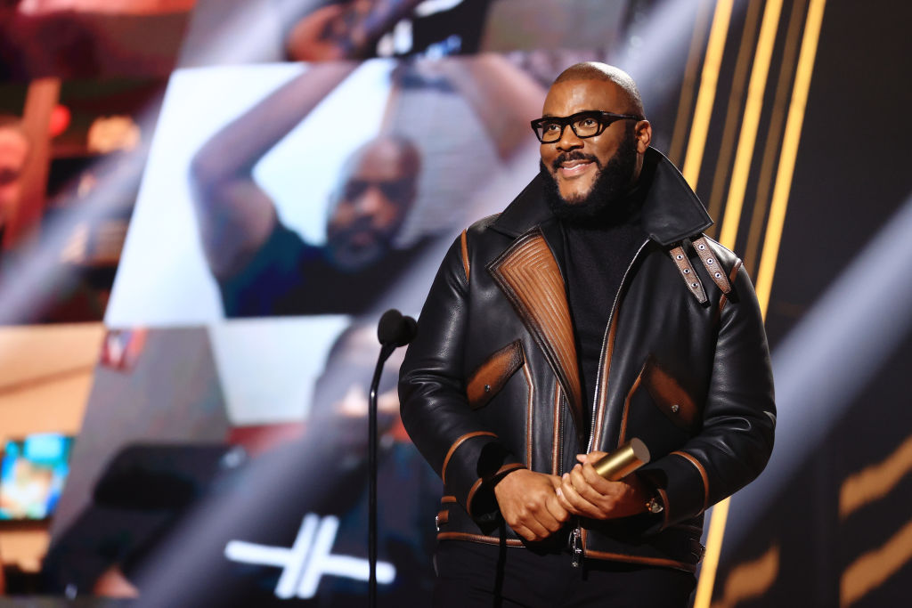 2020 E! People's Choice Awards - Show