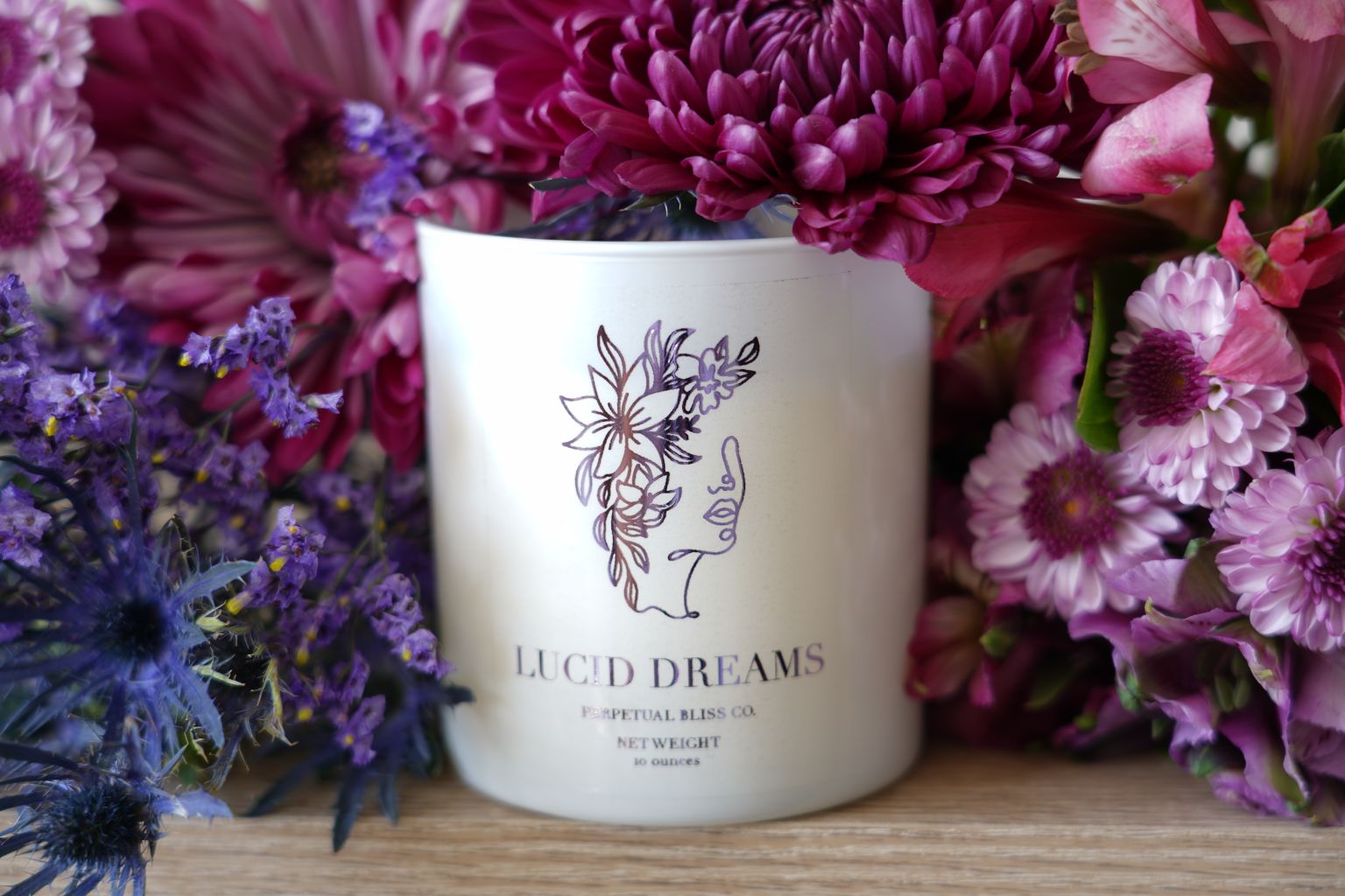 These Perpetual Bliss Candles Bring Beauty And Relaxation Into Your Home