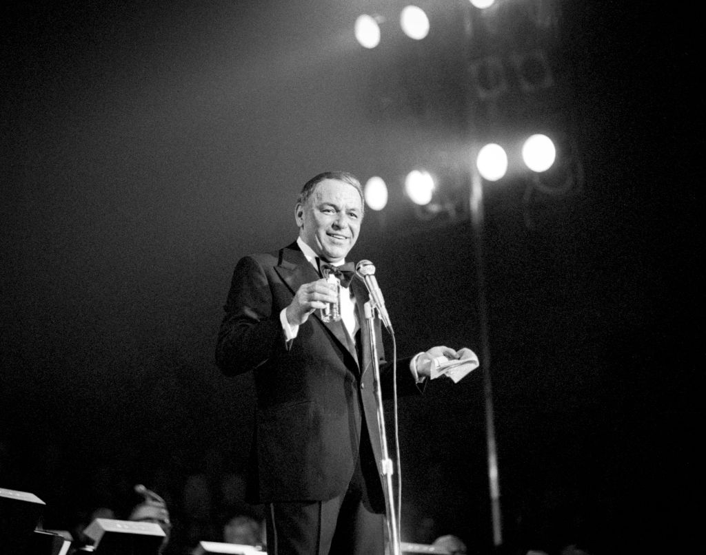 Frank Sinatra Performs In Amsterdam