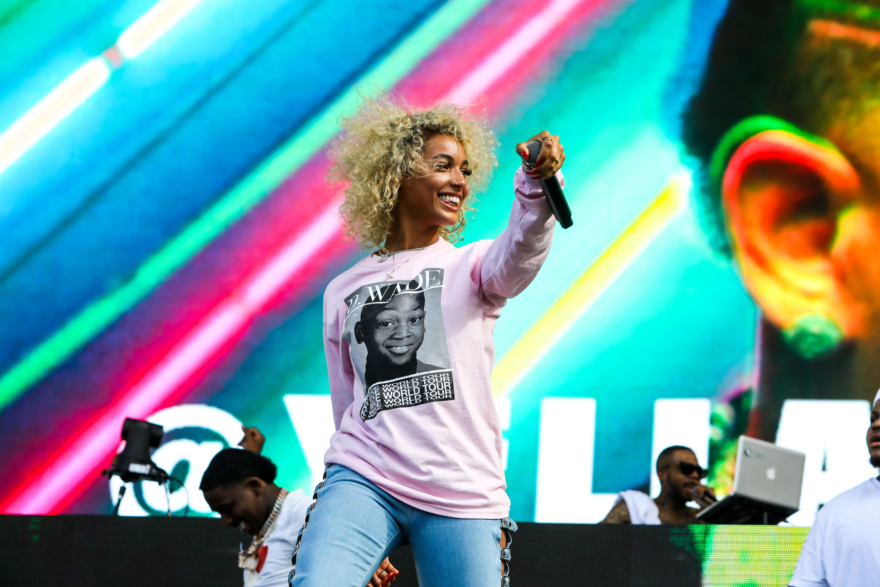 DaniLeigh Confirms She's Pregnant With Stunning Maternity Photos