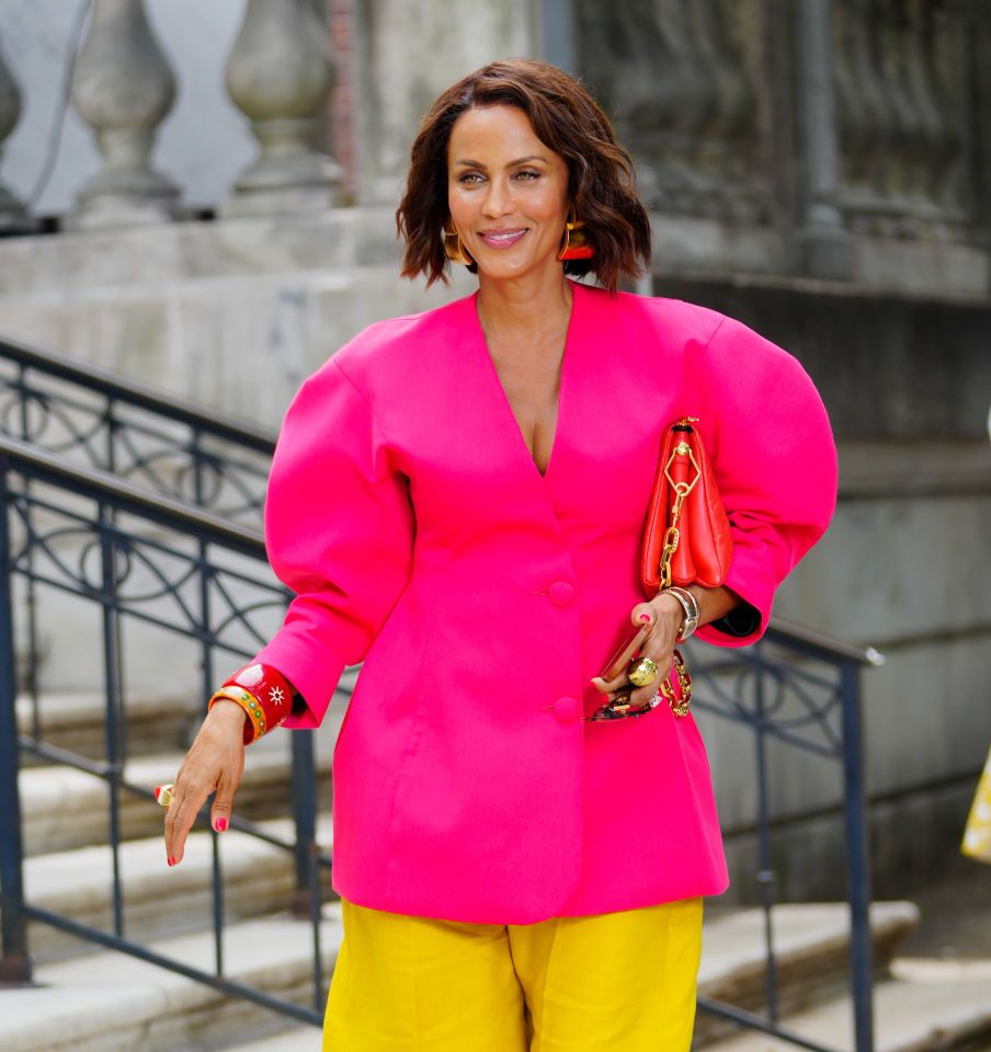 nicole ari parker