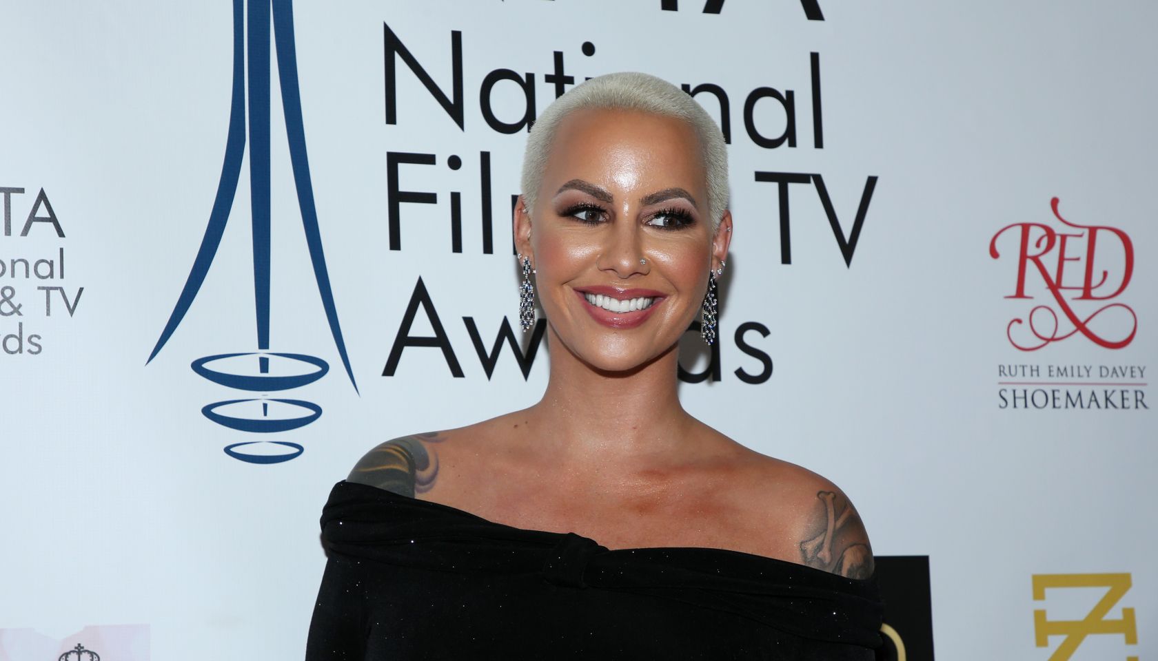 Amber Rose Headshot