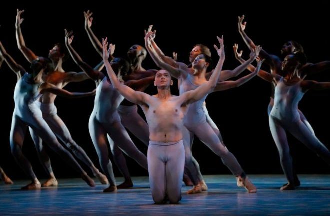 US-ENTERTAINMENT-DANCE-AILEY