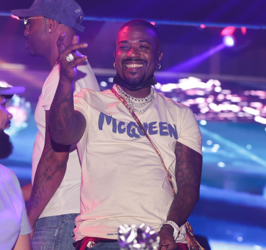 Ladies Love R&B Wednesdays