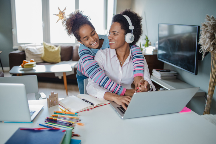 side hustles from home that parents can do