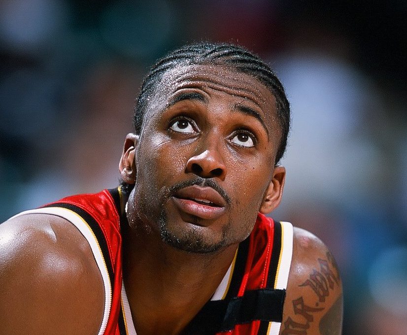 Lorenzen right looks up while playing for Atlanta Hawks.