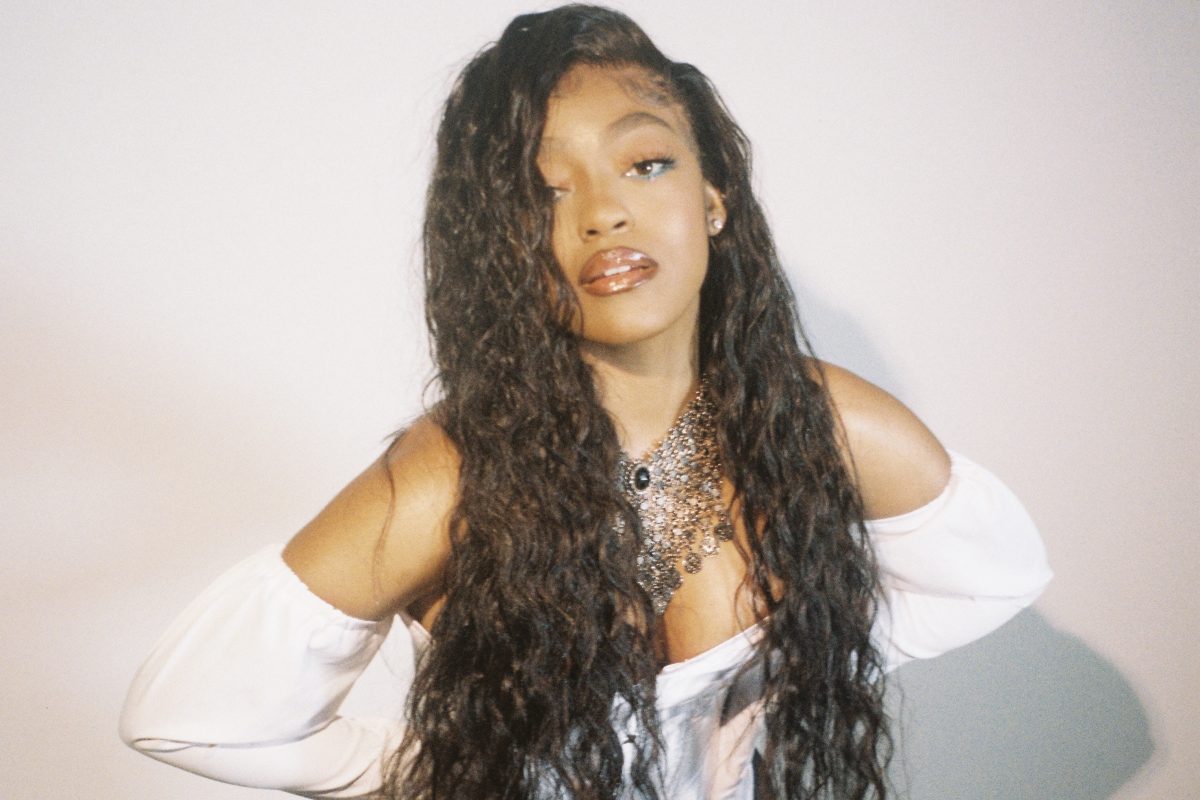 On April 10, court transcripts detailing disturbing text messages between R. Kelly's 17-year-old ex-girlfriend Azriel Clary and her mother Alice Clary surfaced online.