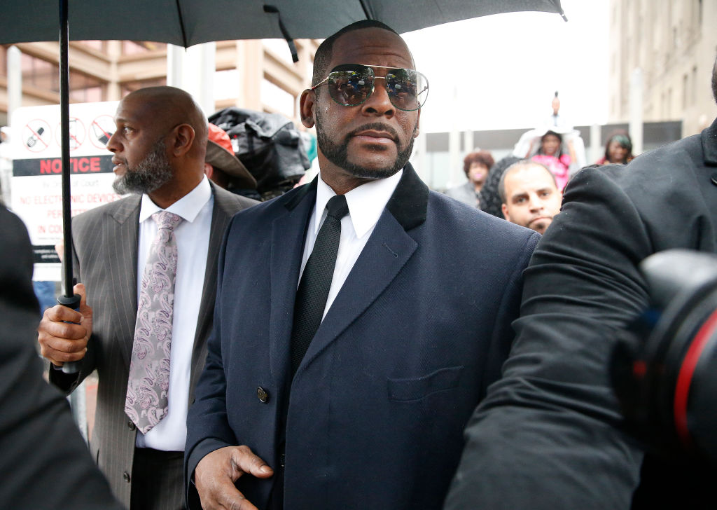 R. Kelly Returns To Court For Hearing On Sex Abuse Allegations