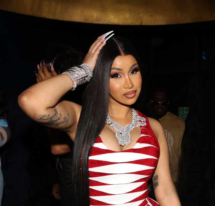 Cardi B, kitchen, island, counter,rapper, New York, Twitter