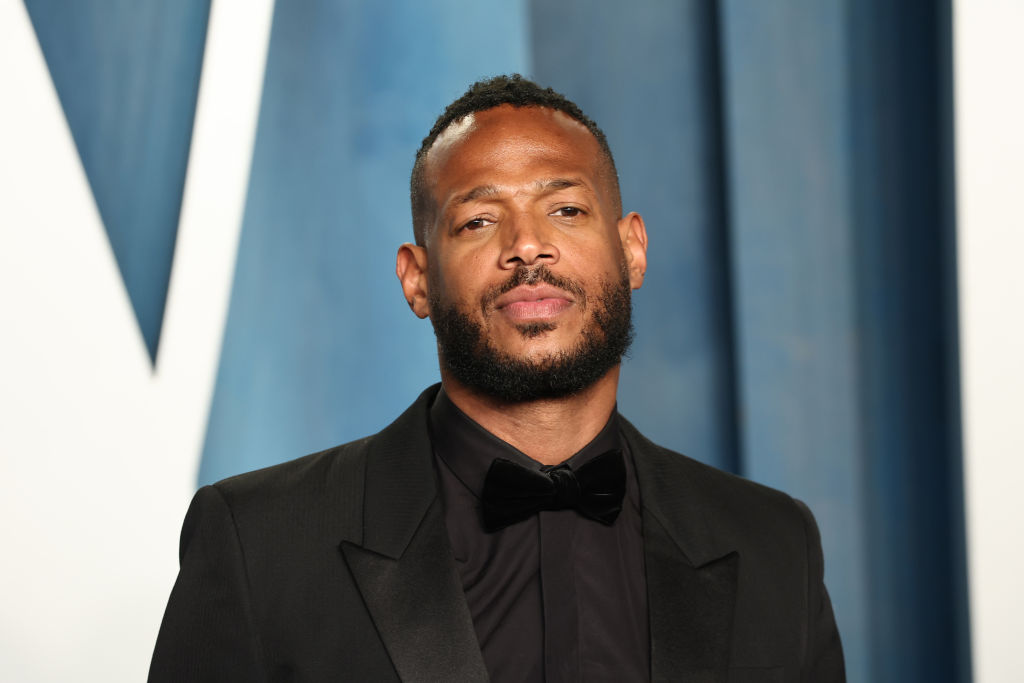 Marlon Wayans, airport, Denver, Instagram, United Airlines.