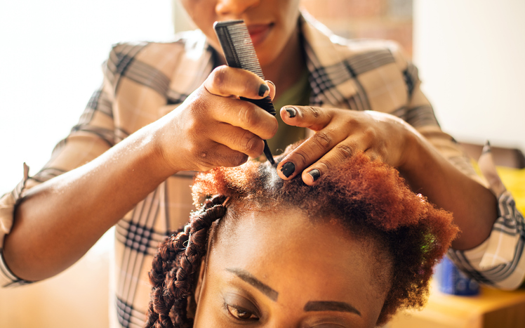 mompreneurs doing hair