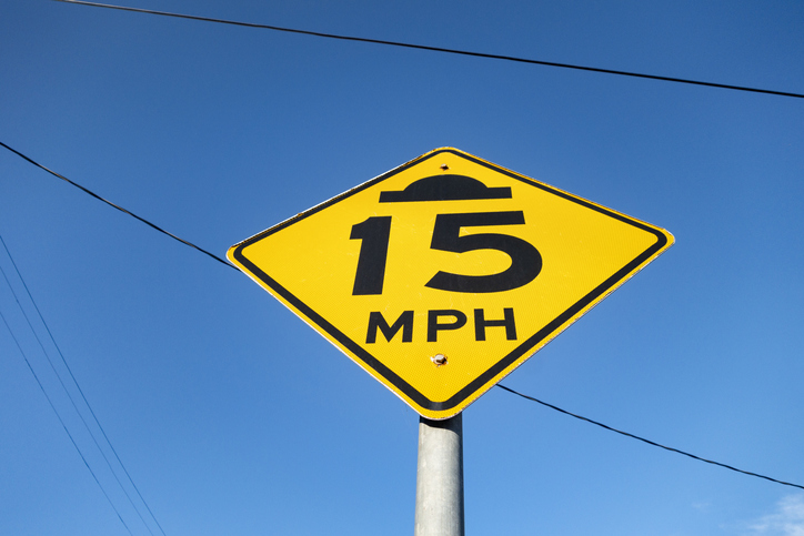 15 mile Speed limit sign