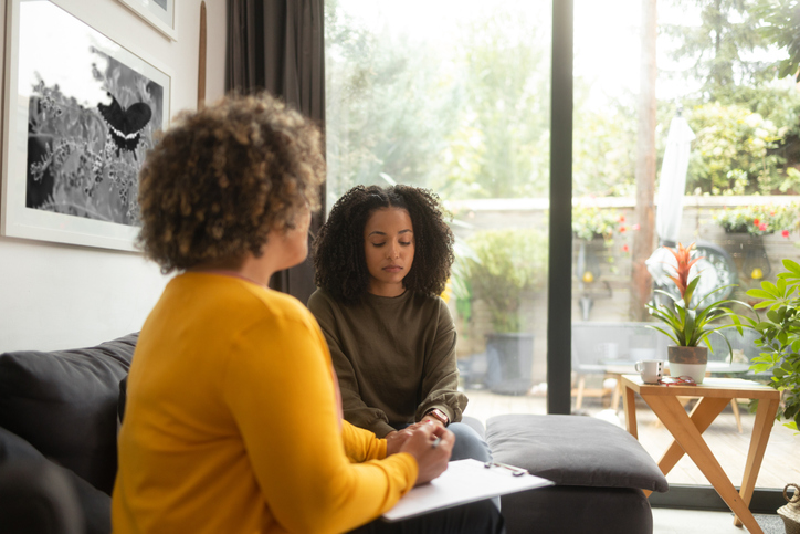 A teen girl in psychotherapy