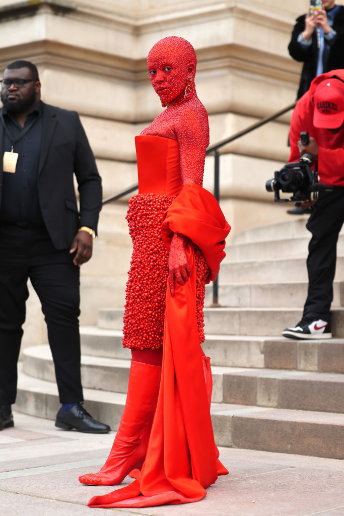 Doja Cat’s ‘Inferno’ Look At The Schiaparelli Haute Couture Show Included 30,000 Red Swarovski Crystals