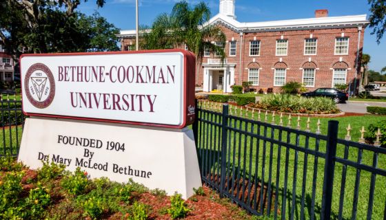 Bethune-Cookman University sign.