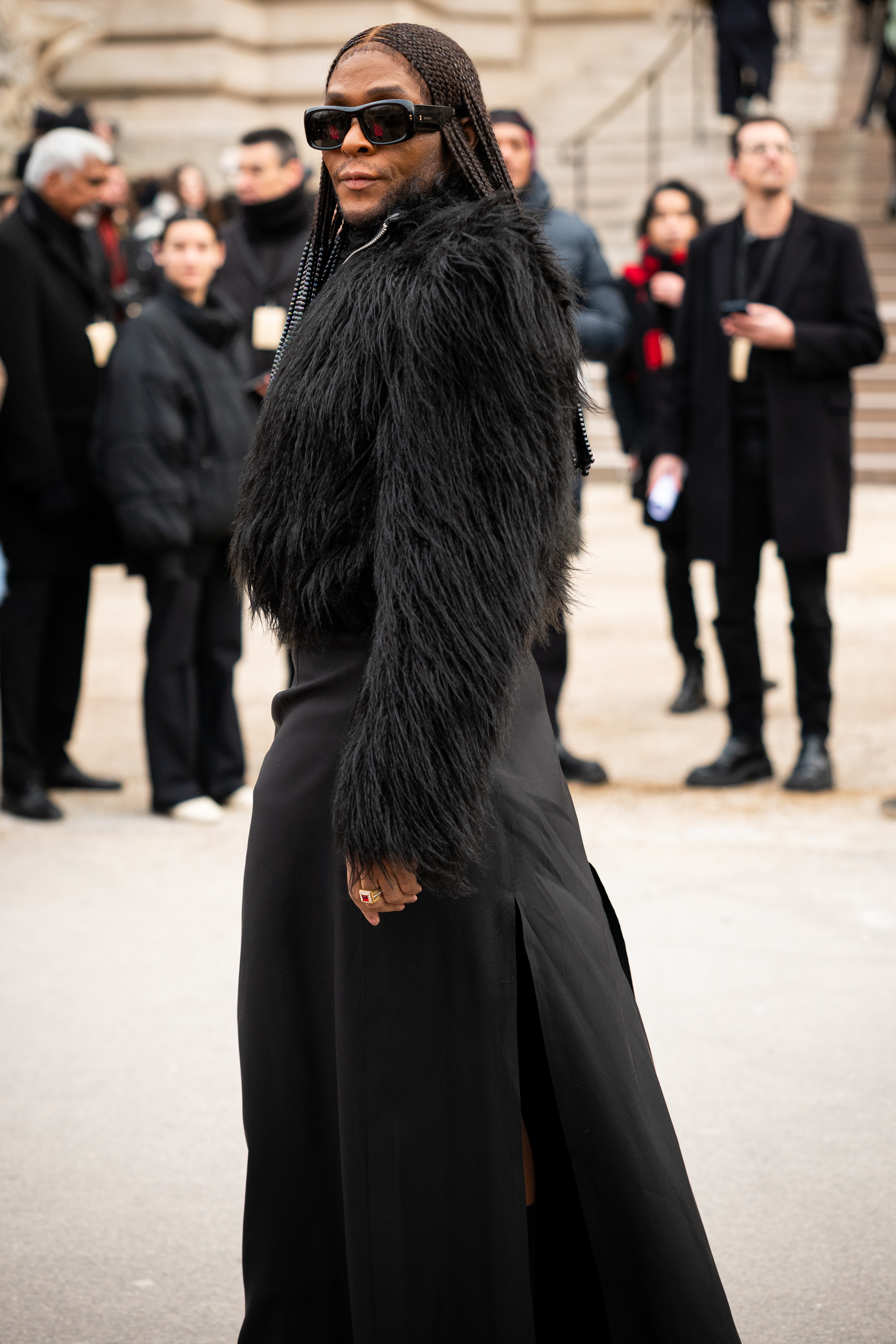 Street Style - Paris Fashion Week - Haute Couture Spring Summer : Day One