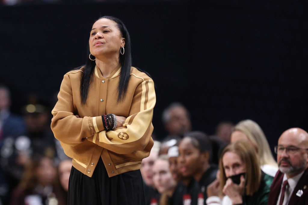 Gamecocks Coach Dawn Staley Passionately Defends Players