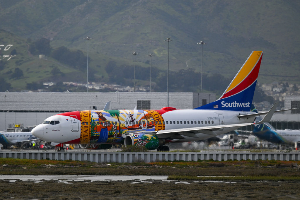 baby, crying, Southwest Airlines, man, angry, Florida,