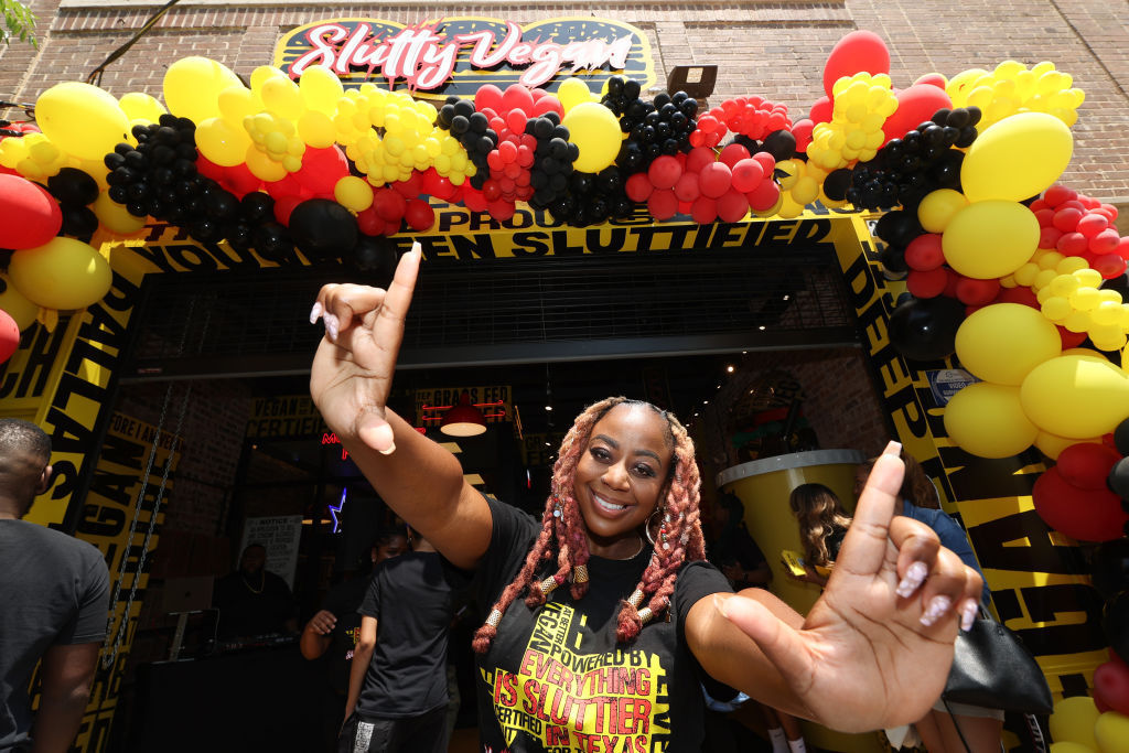 Slutty Vegan, Hooker Fries, Pinky Cole, fries,