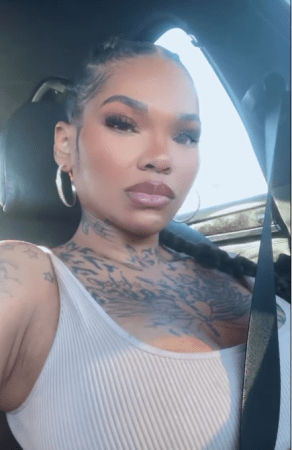 Apple Watts Updates Fans On Car Crash Recovery