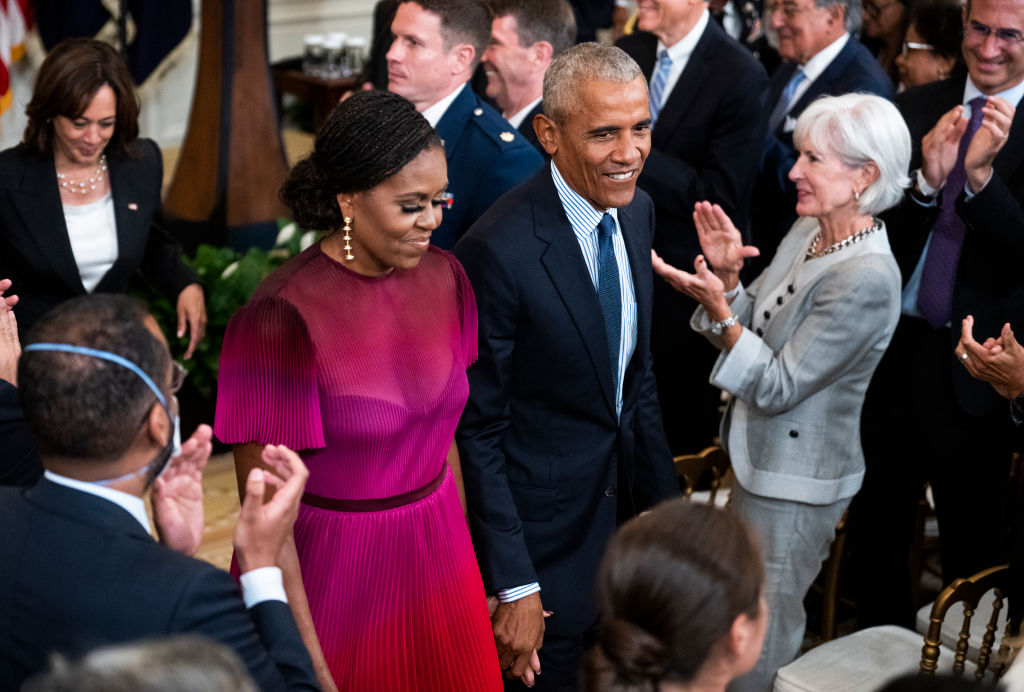 Michelle Barack Obama booty palm Acropolis Athens Greece