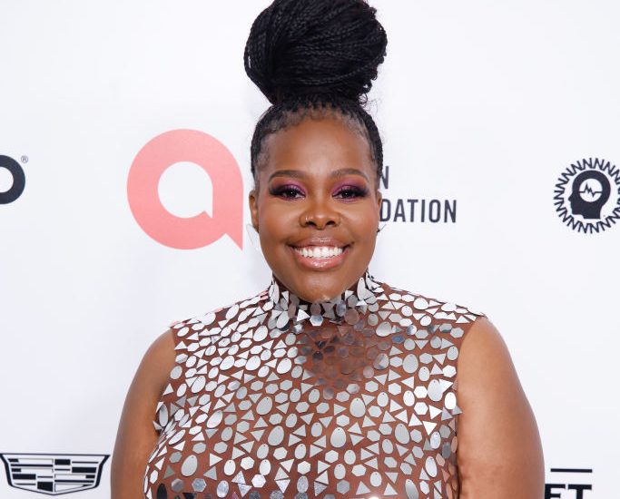 Amber Riley’s Gold Minidress Vacay Look ‘Ain’t Nothin’ To Play With’