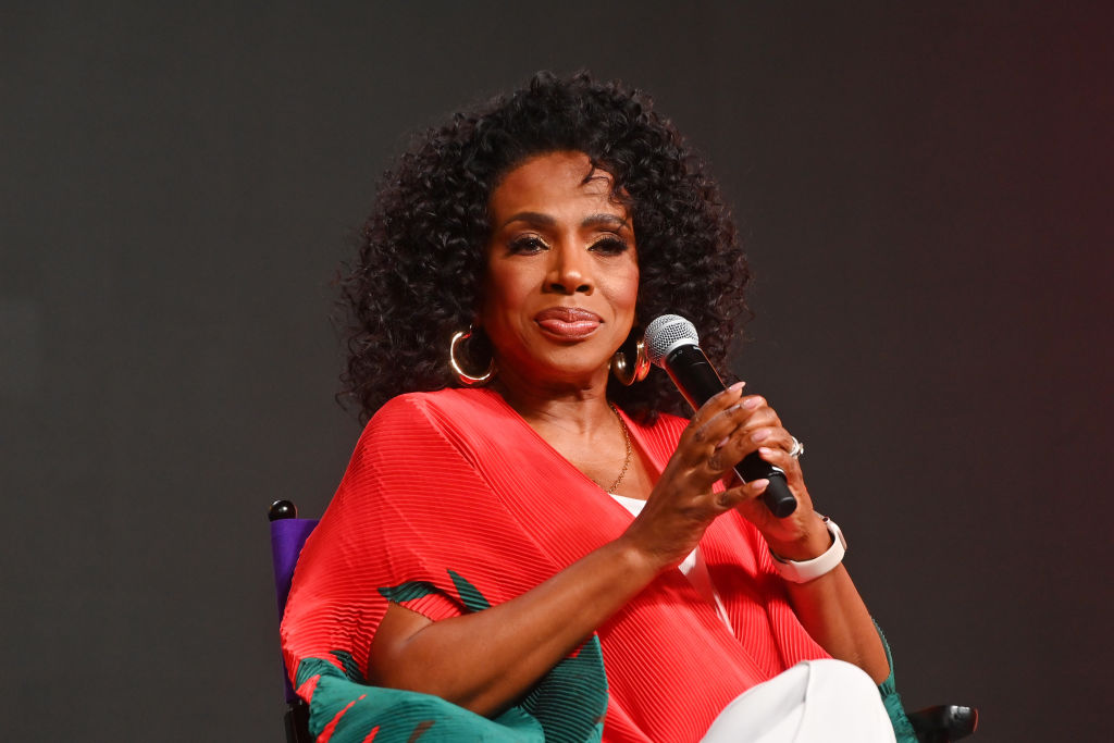 Sheryl Lee Ralph Etienne Maurice shot hospital mugged AARP 