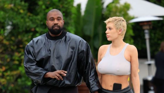 Kanye West Bianca Censori new wife hygiene B.O. body odor