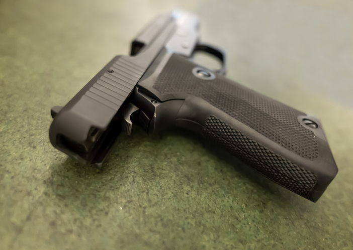 Shooting, Lamara Glenn, Brandy Crenshaw, Detroit, Suspects, 11-year-old