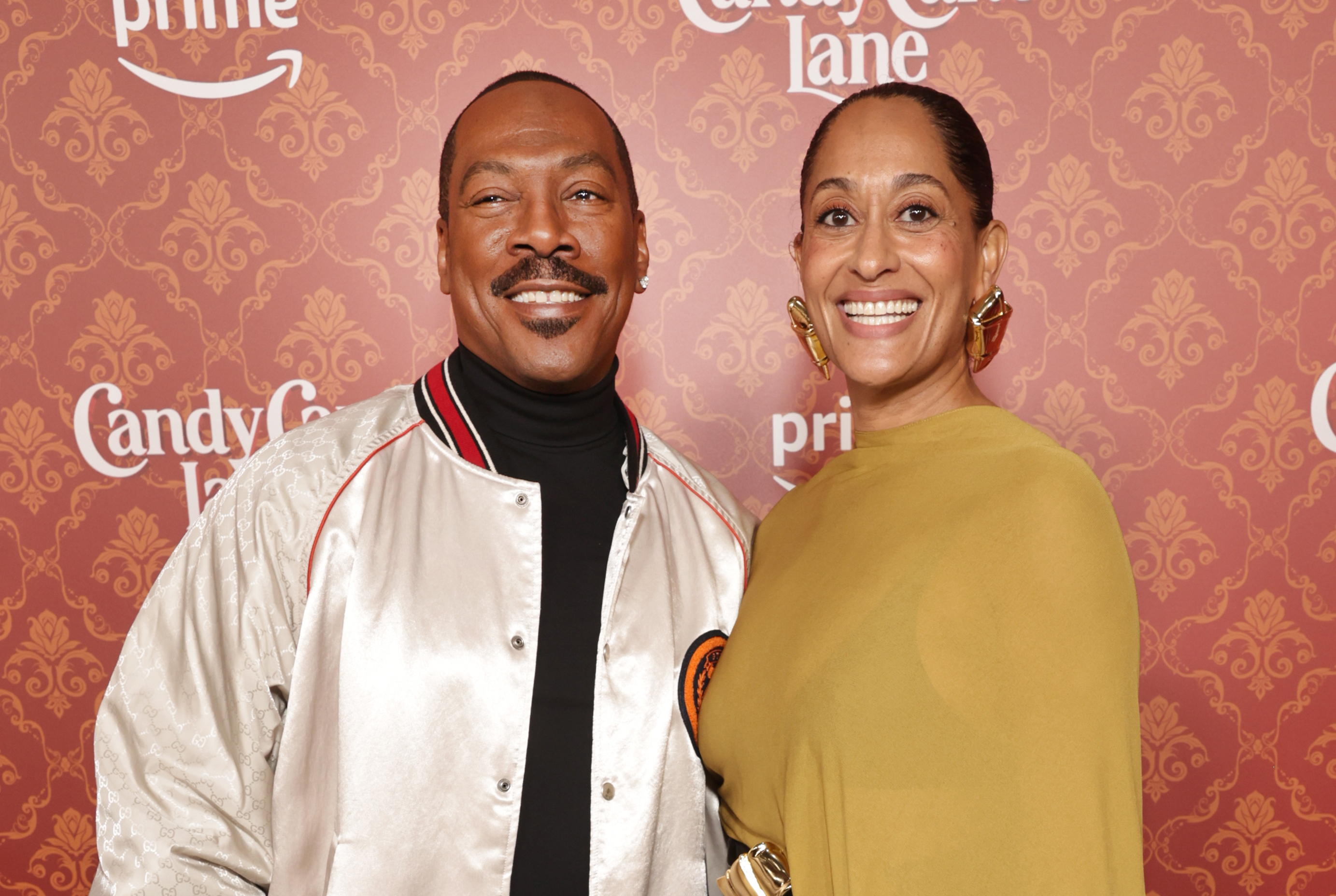 Eddie Murphy And Tracee Ellis Ross Star In ‘Candy Cane Lane’