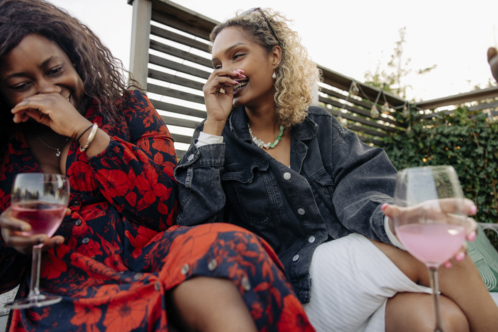 film, picture, paint and sip, date, New York, man, friends, KB, TikTok, Syd