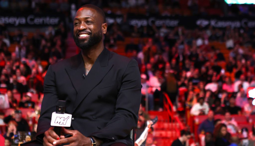 Mase Cam'ron Dwyane Wade nails painted red podcast Miami Heat