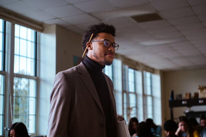 school, money, Stephanie Sneed, CMS, bonus, checks, school district, Charlotte-Mechlenburg School District North Carolina, teachers